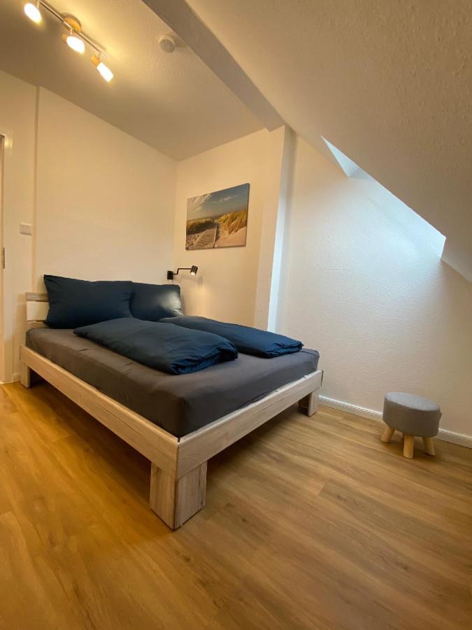 Charmante Altbauwohnung An Der Kesselschleuse 3 Apartment Emden