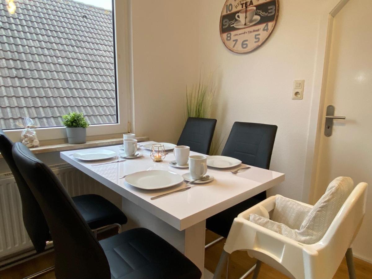Charmante Altbauwohnung An Der Kesselschleuse 3 *